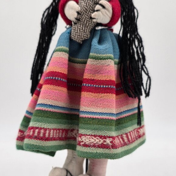 Handmade South American Folk Art Doll With Babies Tapestry Dress & Bonnet 12" - Picture 4 of 11